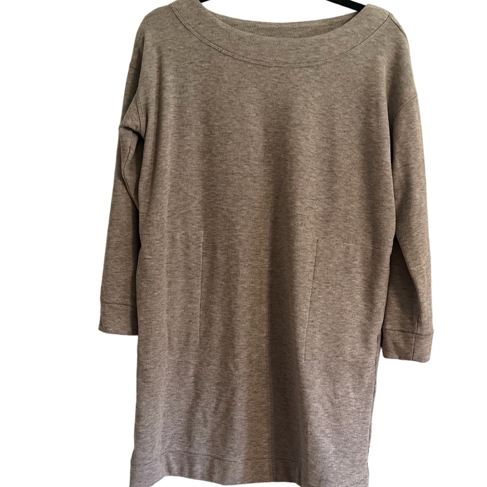 J. Jill Women Sweatshirt Size SP Tan Boat Neck Tunic Pockets Soft Stretch Ribbed